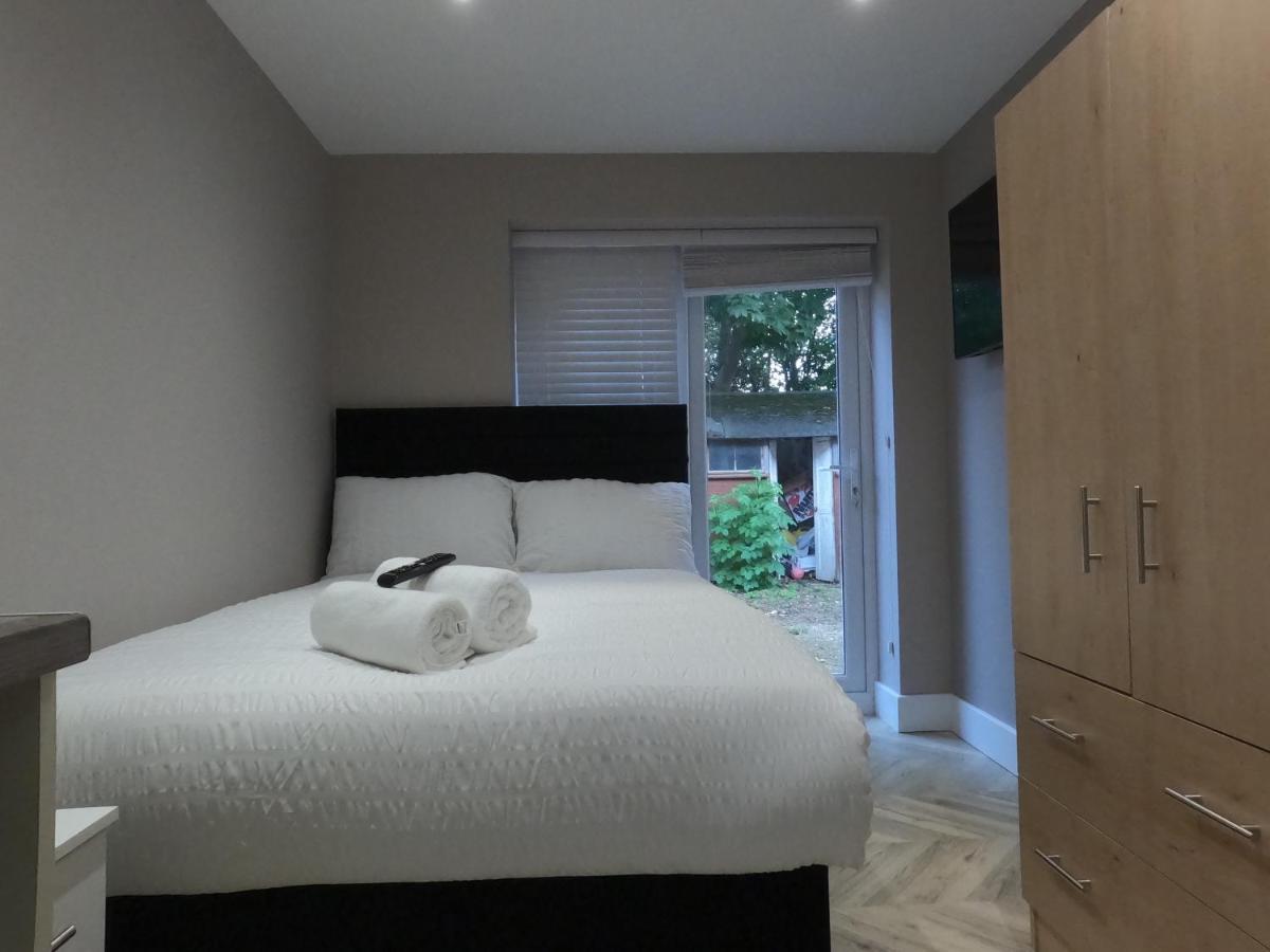 Lbt Property Ltd London Luaran gambar
