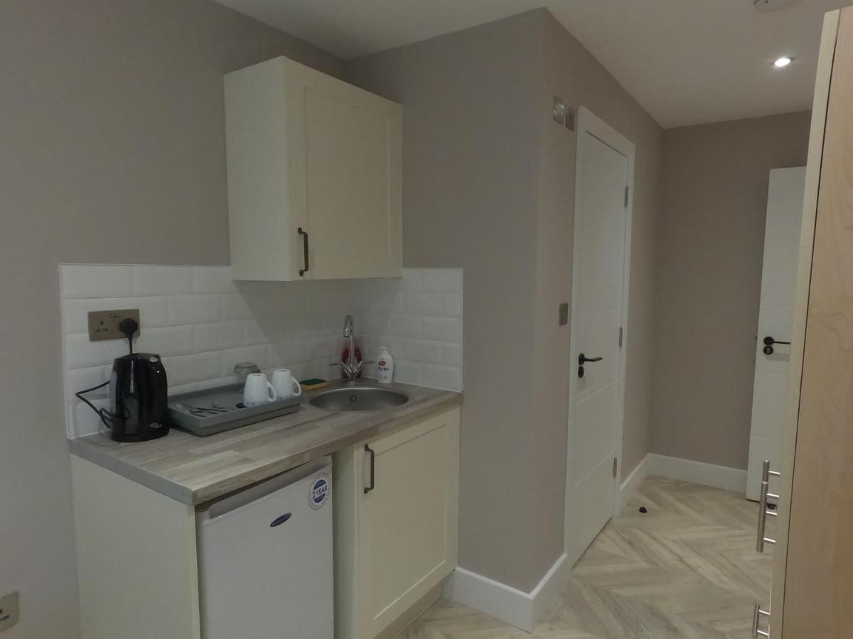 Lbt Property Ltd London Luaran gambar