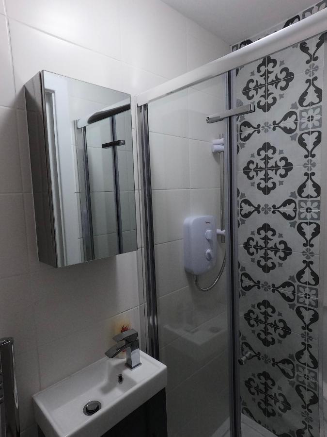 Lbt Property Ltd London Luaran gambar
