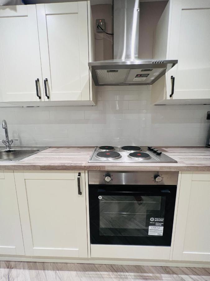 Lbt Property Ltd London Luaran gambar